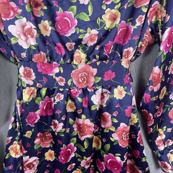 Victoria’s Secret Navy Blue Pink Floral Poly/Satin Short Robe/KIMONO Sz M PRETTY - Picture 8 of 8